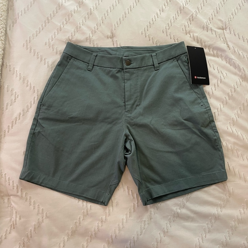 Lululemon Men Shorts